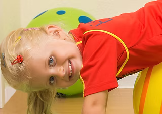 Child in physical therapy after orthopedic injury